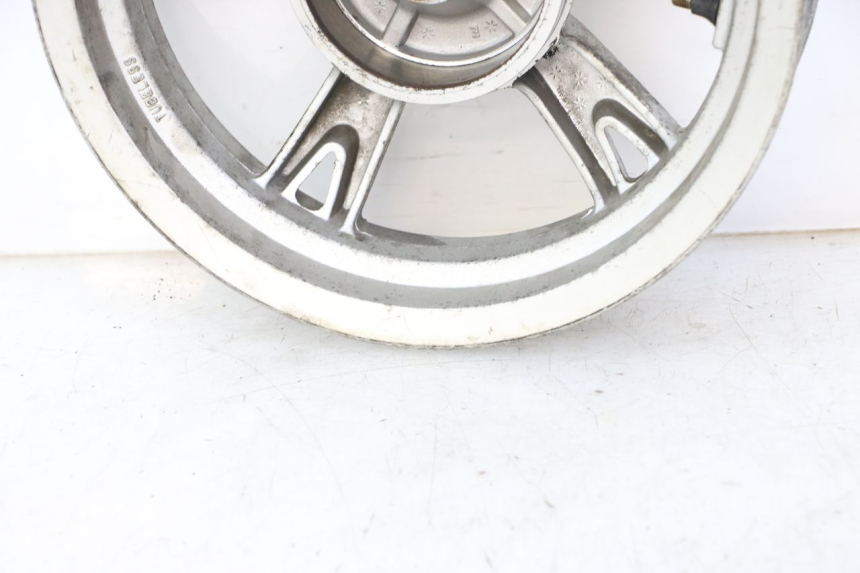 photo de CERCHIO POSTERIORE PEUGEOT KISBEE 4T 50 (2010 - 2017)