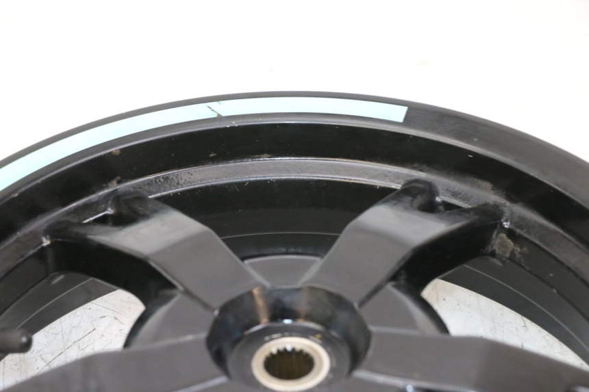 photo de CERCHIO POSTERIORE PEUGEOT STREETZONE 4T 50 (2018 - 2023)