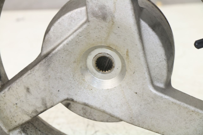 photo de CERCHIO POSTERIORE PEUGEOT VIVACITY 125 (2010 - 2017)