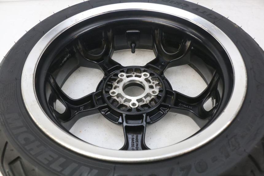 photo de CERCHIO POSTERIORE PIAGGIO MP3 500 (2014 - 2016)