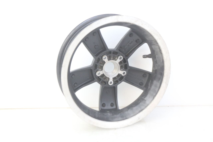 photo de CERCHIO POSTERIORE PIAGGIO VESPA GTS SUPER IE 125 (2009 - 2016)