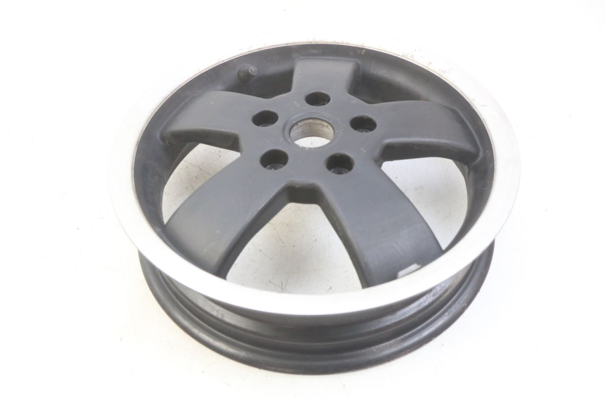 photo de CERCHIO POSTERIORE PIAGGIO VESPA GTS SUPER IE 125 (2009 - 2016)