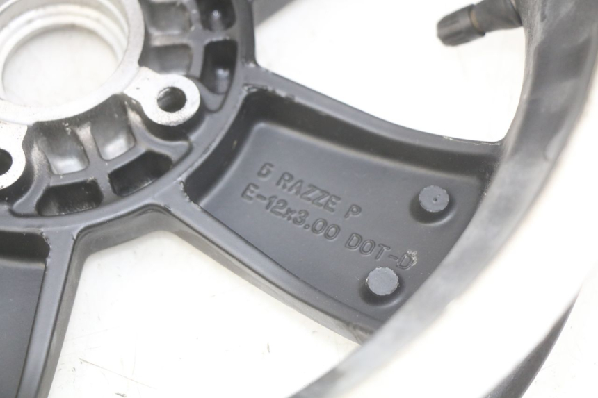 photo de CERCHIO POSTERIORE PIAGGIO VESPA GTS SUPER IE 125 (2009 - 2016)