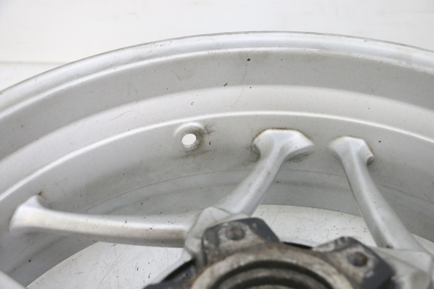 photo de CERCHIO POSTERIORE BMW R RT ABS 1200 (2010 - 2014) - Dettagli dei punti di fissaggio