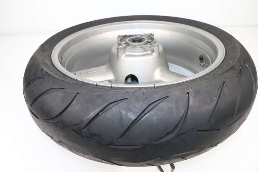 photo de CERCHIO POSTERIORE TRIUMPH SPRINT RS 955 (2000 - 2001)