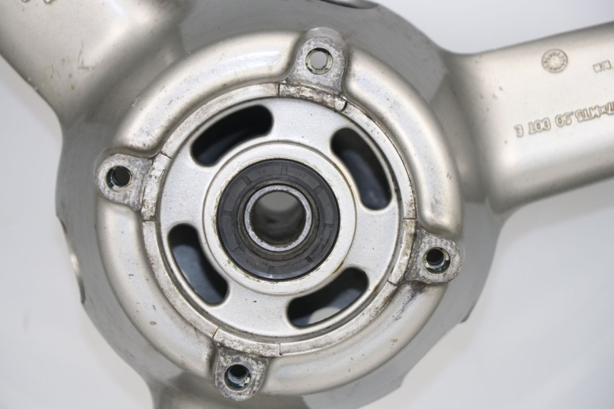photo de CERCHIO POSTERIORE TRIUMPH SPRINT RS 955 (2000 - 2001)