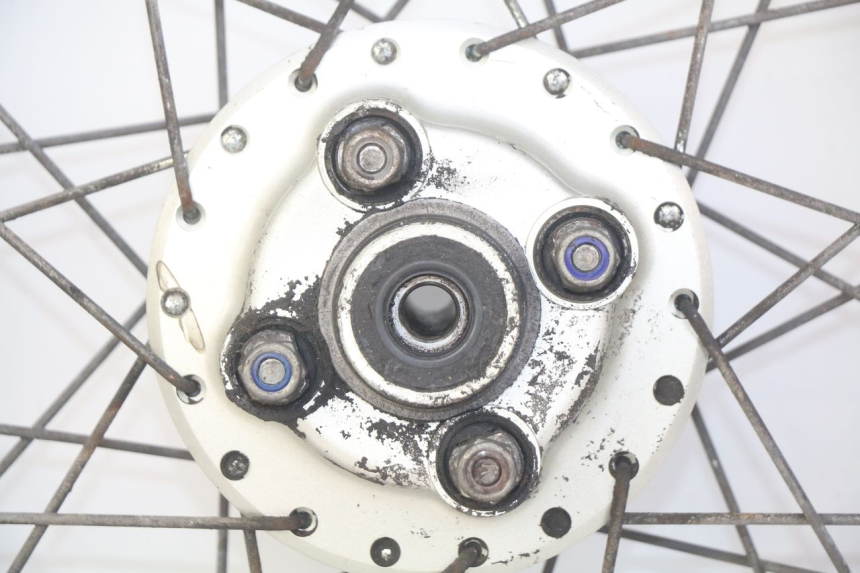 photo de CERCHIO POSTERIORE YAMAHA SR 125 (1982 - 2003)
