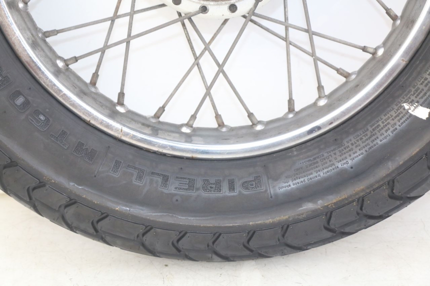 photo de CERCHIO POSTERIORE YAMAHA SR 125 (1982 - 2003)