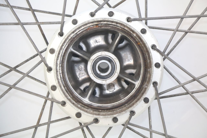 photo de CERCHIO POSTERIORE YAMAHA SR 125 (1982 - 2003)