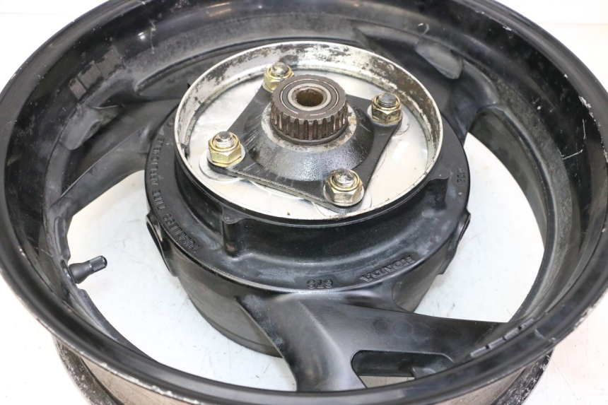 photo de CERCHIO POSTERIORE HONDA ST PAN EUROPEAN 1300 (2002 - 2013)