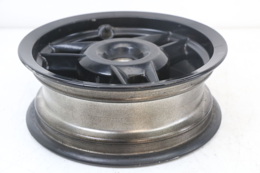 photo de CERCHIO POSTERIORE PEUGEOT STREETZONE 2T 50 (2014 - 2019)