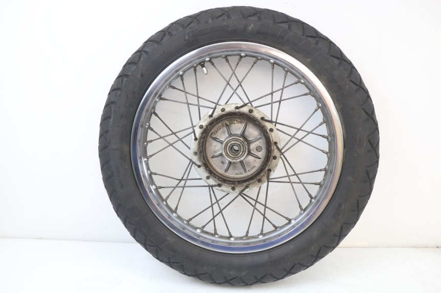 photo de CERCHIO POSTERIORE SUZUKI GN 125 (1997 - 2000)