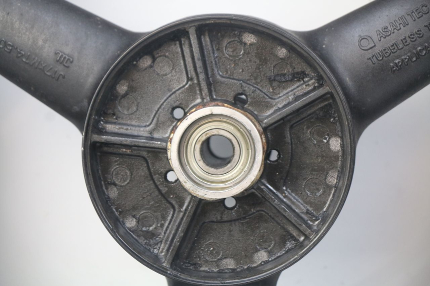 photo de CERCHIO POSTERIORE SUZUKI GSF N BANDIT 600 (2000 - 2004)
