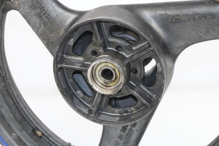 photo de CERCHIO POSTERIORE SUZUKI GSXF GSX F 600 (1988 - 1997)