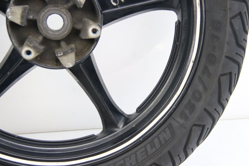 photo de CERCHIO POSTERIORE SUZUKI SIXTEEN 125 (2008 - 2010)
