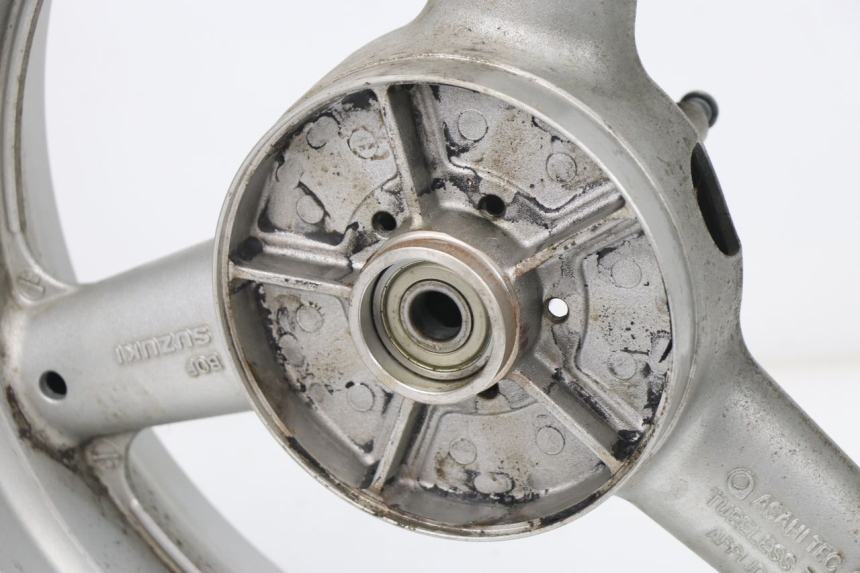 photo de CERCHIO POSTERIORE SUZUKI SV N 650 (1999 - 2002)