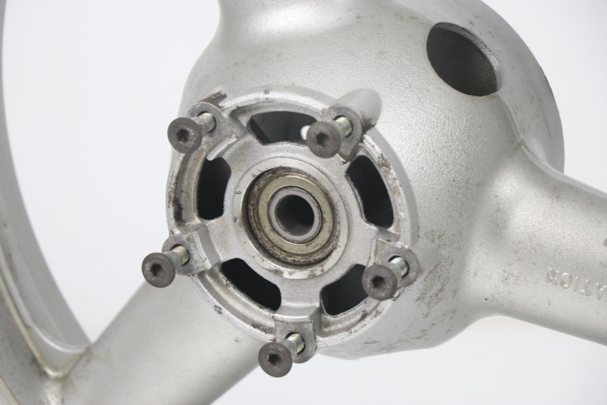 photo de CERCHIO POSTERIORE SUZUKI SV S 650 (1999 - 2002)