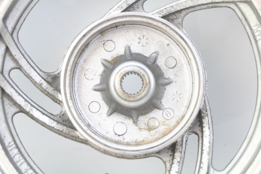 photo de CERCHIO POSTERIORE PEUGEOT V-CLIC VCLIC 50 (2007 - 2013)