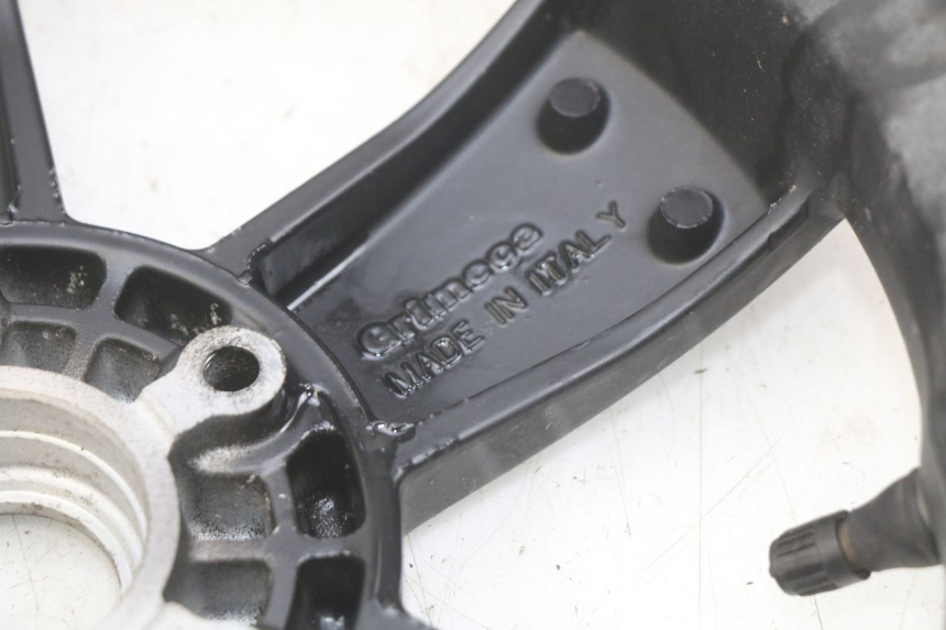 photo de CERCHIO POSTERIORE PIAGGIO VESPA GTS SUPER IE 125 (2009 - 2016)