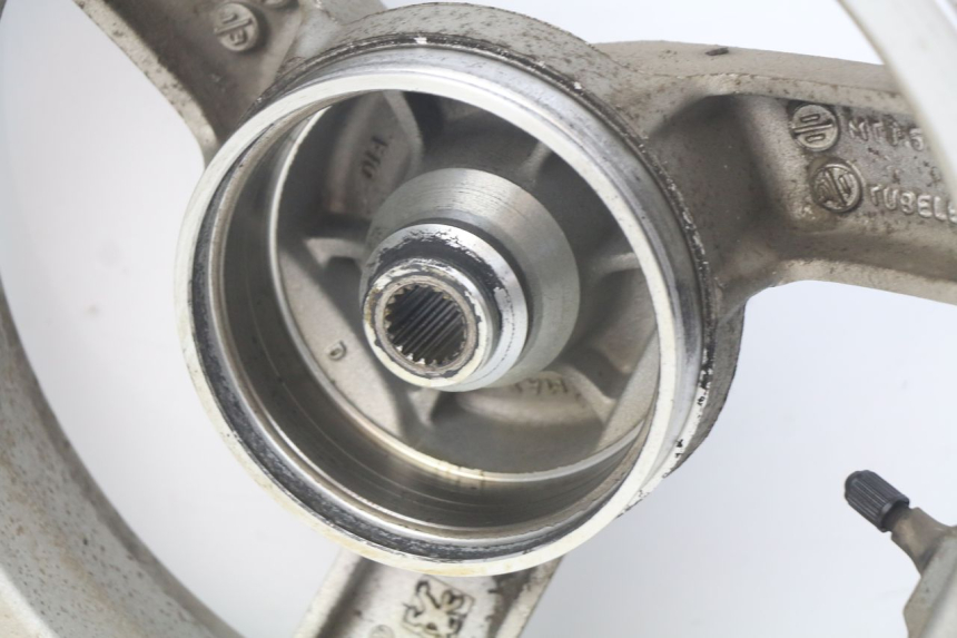 photo de CERCHIO POSTERIORE PEUGEOT VIVACITY NEW 4T 50 (2008 - 2017)