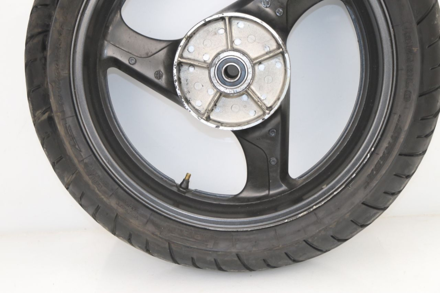 photo de CERCHIO POSTERIORE HONDA VTR F FIRESTORM 1000 (1997 - 2001) - Primo piano ad alta risoluzione