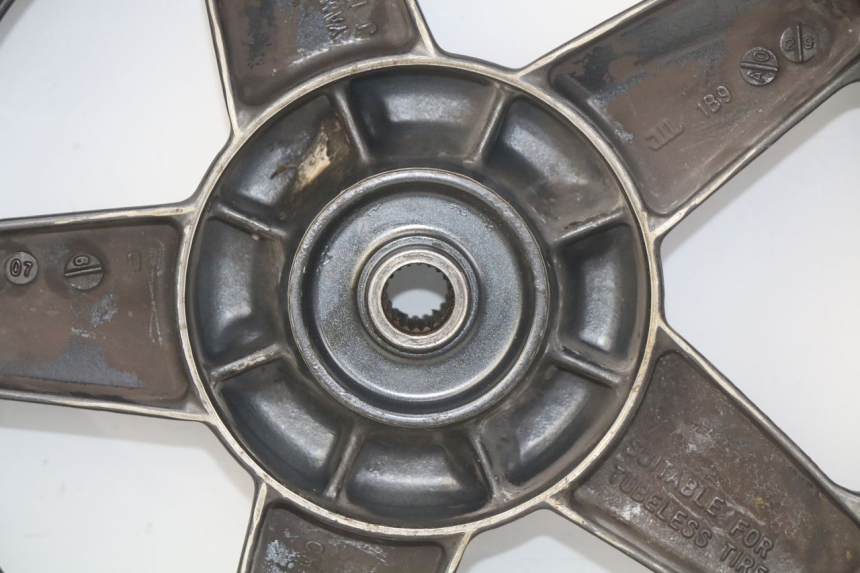 photo de CERCHIO POSTERIORE YAMAHA XMAX X-MAX 125 (2006 - 2009)