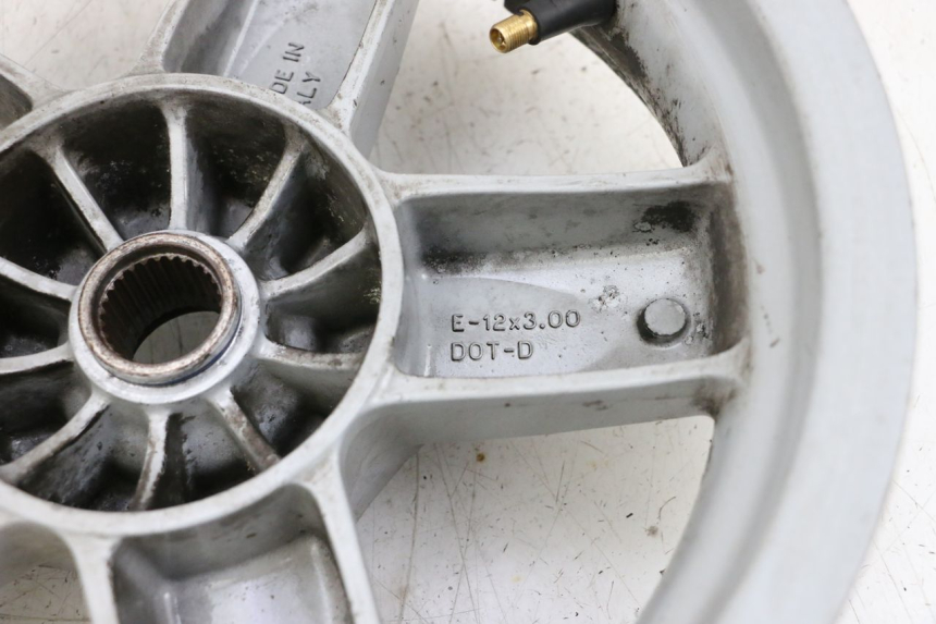 photo de CERCHIO POSTERIORE PIAGGIO X8 125 (2004 - 2007) - Dettaglio del componente