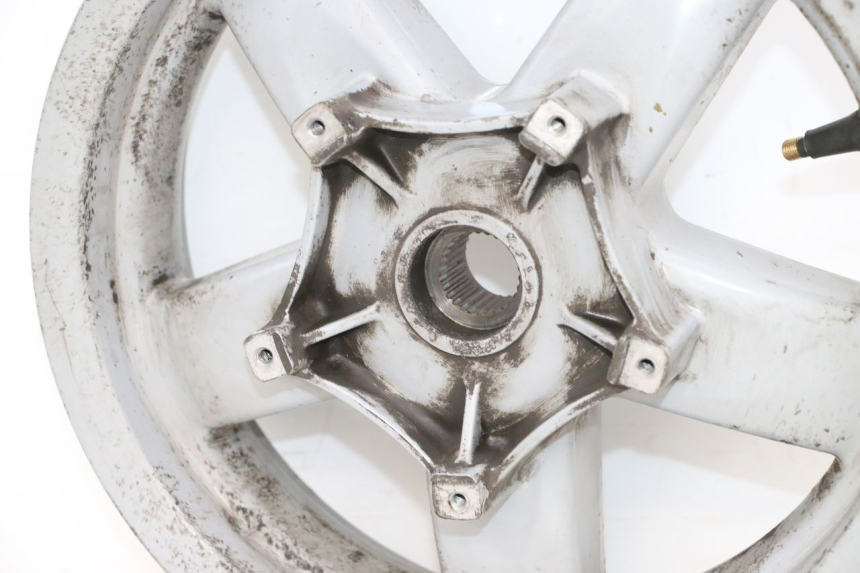 photo de CERCHIO POSTERIORE PIAGGIO X8 125 (2004 - 2007) - Focus sulla struttura