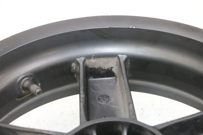 photo de CERCHIO POSTERIORE PIAGGIO XEVO - X EVO 125 (2007 - 2016) - Caratteristiche distintive