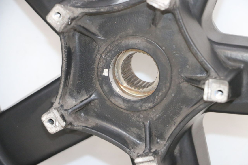 photo de CERCHIO POSTERIORE PIAGGIO XEVO - X EVO 125 (2007 - 2016) - Ricambio usato controllato