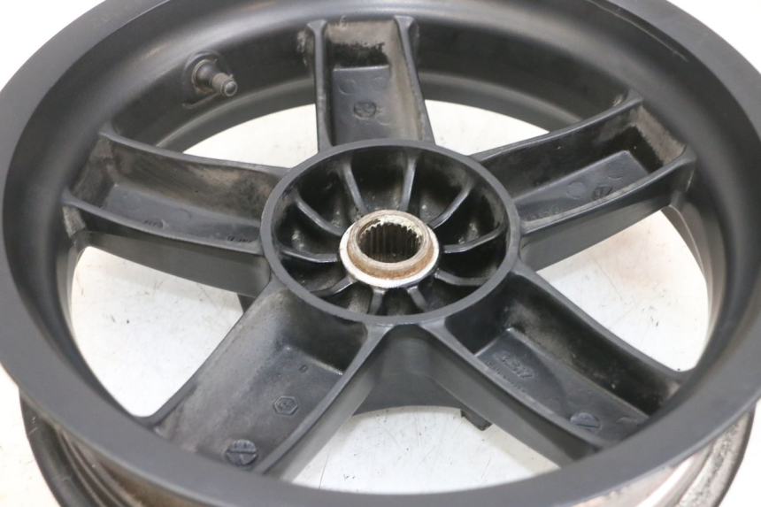 photo de CERCHIO POSTERIORE PIAGGIO XEVO - X EVO 125 (2007 - 2016) - Marcature e riferimenti originali