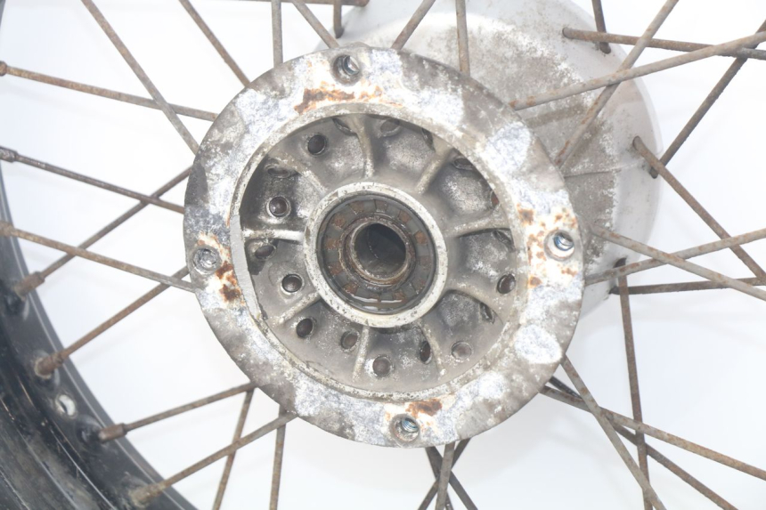 photo de CERCHIO POSTERIORE SUZUKI XF FREEWIND 650 (1997 - 2003)