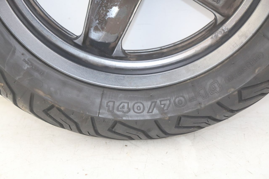 photo de CERCHIO POSTERIORE YAMAHA XMAX X-MAX 125 (2006 - 2009)