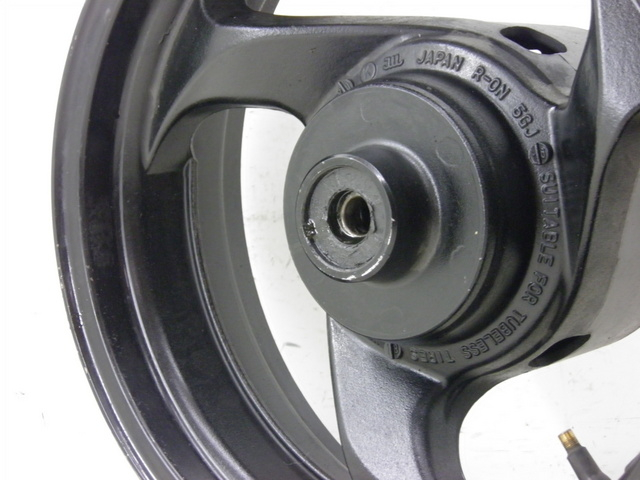 photo de CERCHIO POSTERIORE YAMAHA XP T-MAX TMAX ABS 500 (2000 - 2003)