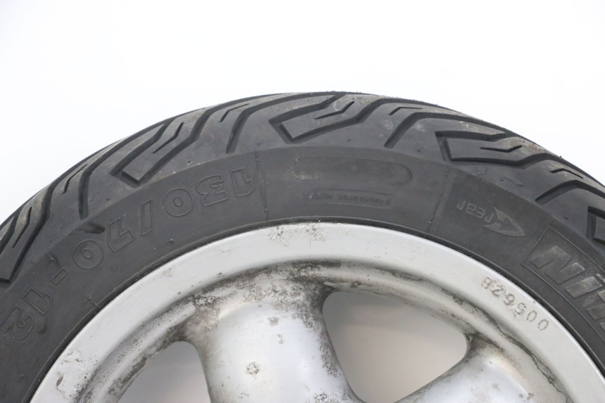 photo de CERCHIO POSTERIORE YAMAHA YP MAJESTY 125 (2002 - 2006)