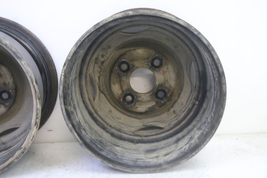 photo de CERCHIO POSTERIORE YAMAHA YFM GRIZZLY 550 (2008 - 2015)