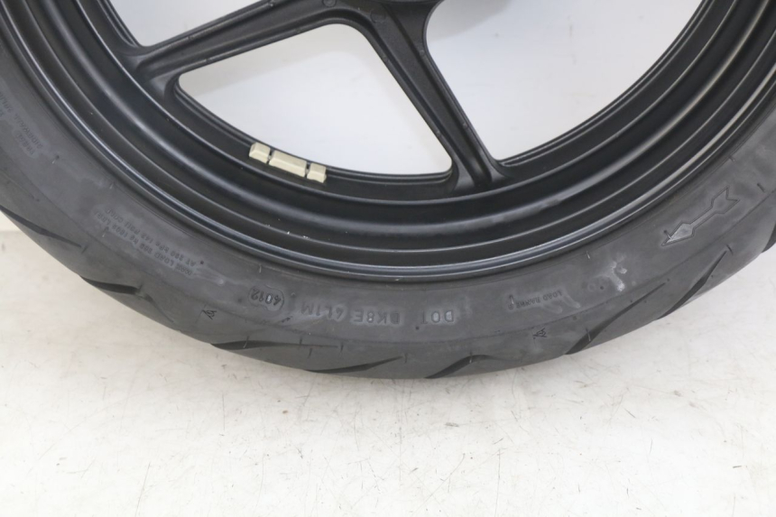 photo de CERCHIO POSTERIORE KAWASAKI Z 750 (2007 - 2013)