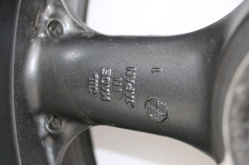 photo de CERCHIO POSTERIORE KAWASAKI ZR 7 750 (1999 - 2001) - Zoom sui componenti