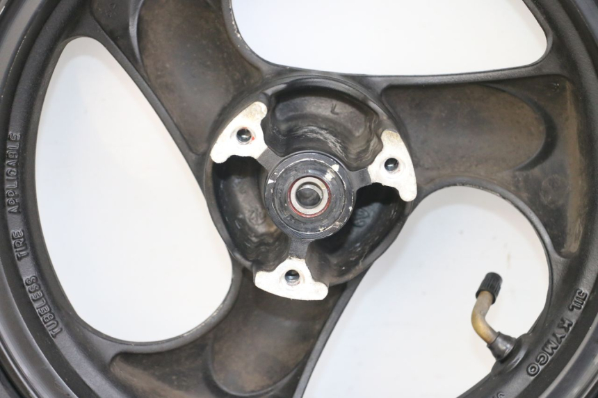 photo de CERCHIO ANTERIORE KYMCO AGILITY FR 2T 50 (2012 - 2017)