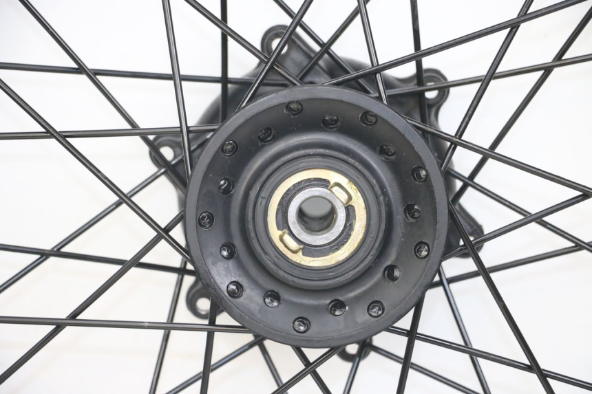 photo de CERCHIO ANTERIORE ARCHIVE CAFE RACER 4T 50 (2019 - 2024)