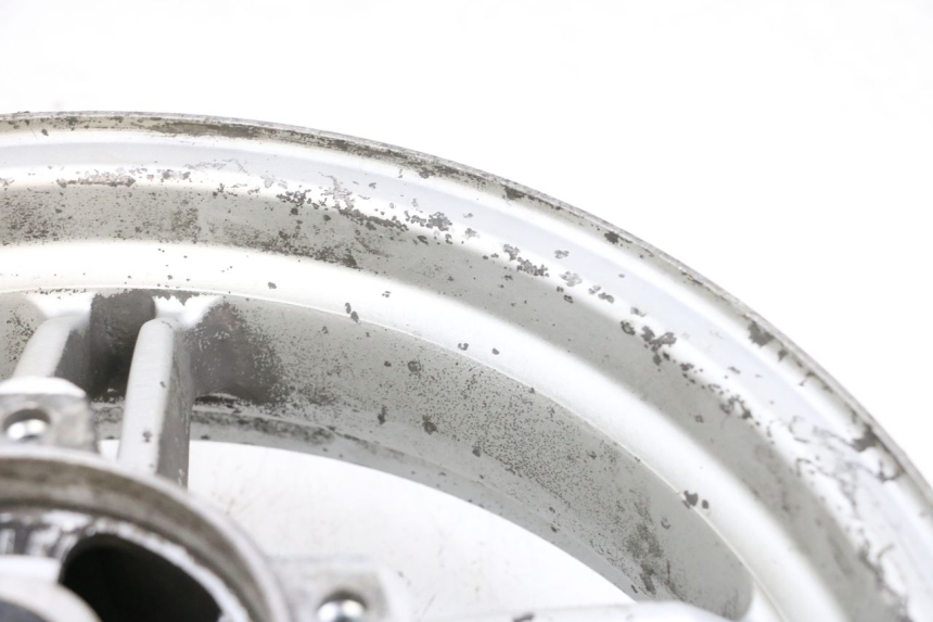 photo de CERCHIO ANTERIORE SUZUKI BURGMAN EXECUTIVE ABS 650 (2006 - 2012) - Zoom sullo stato d'uso