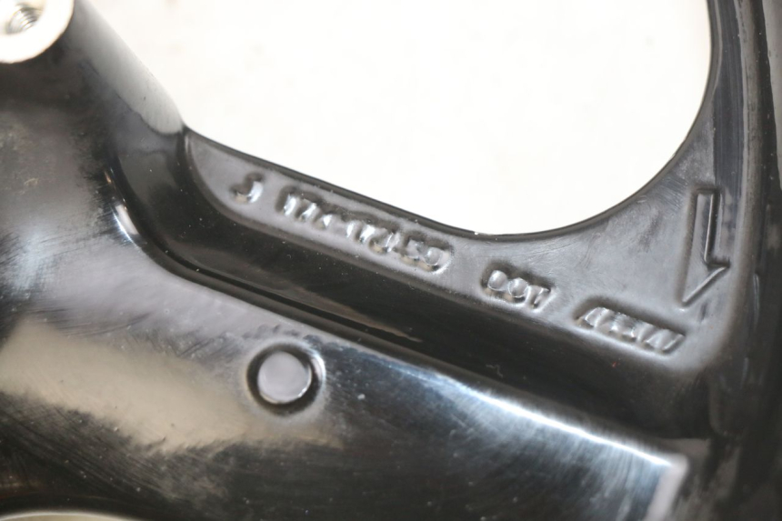 photo de CERCHIO ANTERIORE HONDA CBR F SC25 1000 (1989 - 1992)