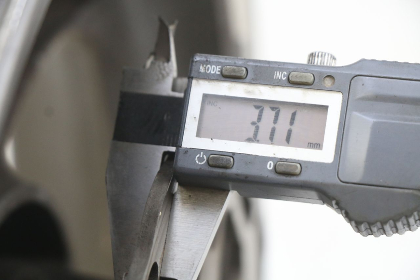 photo de CERCHIO ANTERIORE TGB CITY 2 50 (2009 - 2013)