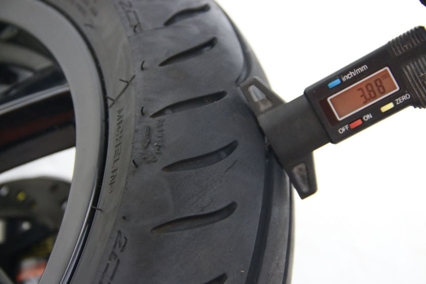 photo de CERCHIO ANTERIORE PEUGEOT CITYSTAR 2T 50 (2018 - 2021)