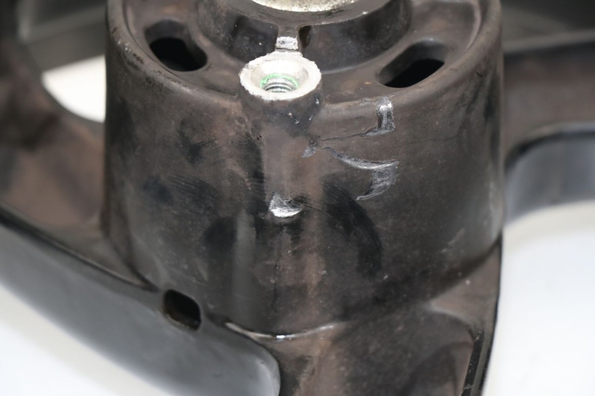 photo de CERCHIO ANTERIORE PEUGEOT ELYSTAR 50 (2002 - 2014)