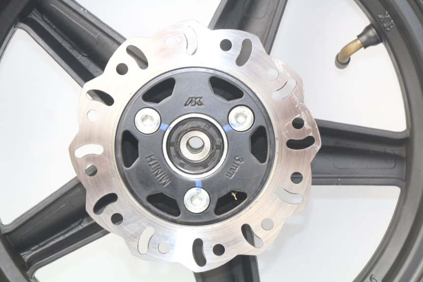 photo de CERCHIO ANTERIORE JM MOTORS EVOLIS 4T 50 (2018 - 2022) - Ricambio usato controllato