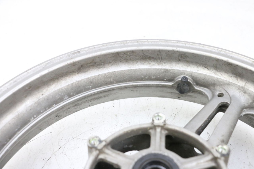 photo de CERCHIO ANTERIORE YAMAHA FJR ABS 1300 (2006 - 2012) - Dettagli dei punti di fissaggio