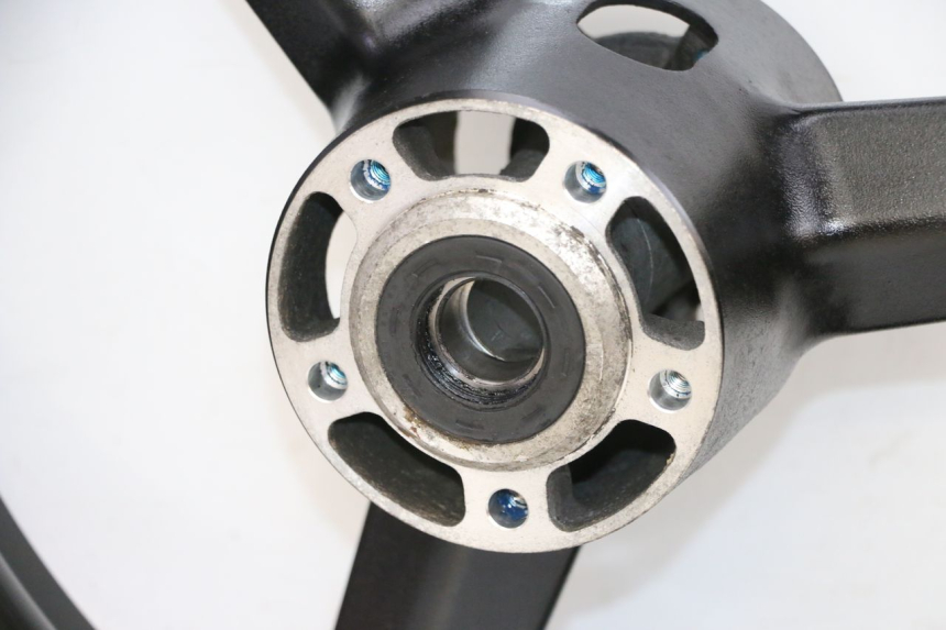 photo de CERCHIO ANTERIORE SUZUKI GSXR GSX-R 1000 (2003 - 2004) - Ispezione visiva dettagliata