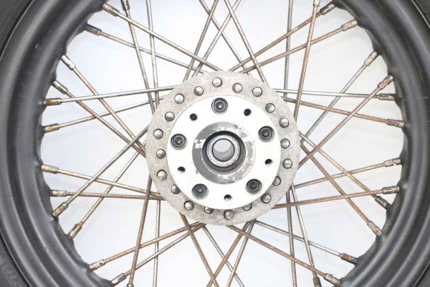 photo de CERCHIO ANTERIORE HARLEY DAVIDSON SPORTSTER XL CUSTOM 1200 (2003 - 2004)