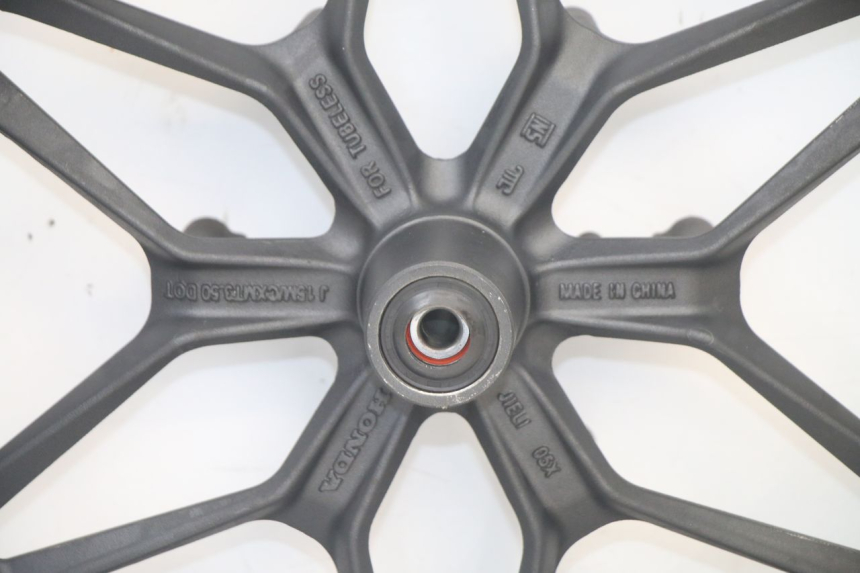 photo de CERCHIO ANTERIORE HONDA FORZA 125 (2021 - 2025)